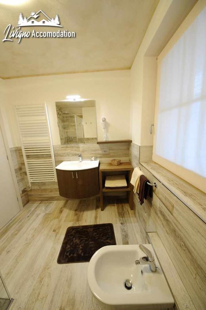 Alpen Flower By Livigno Accomodation Habitación foto